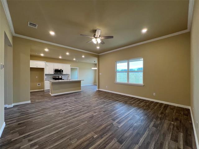House for sale in Cleburne