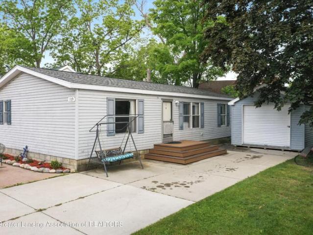 House for sale in Houghton Lake House for sale in Houghton Lake
