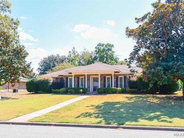 House for sale in Hope Hull, Alabama