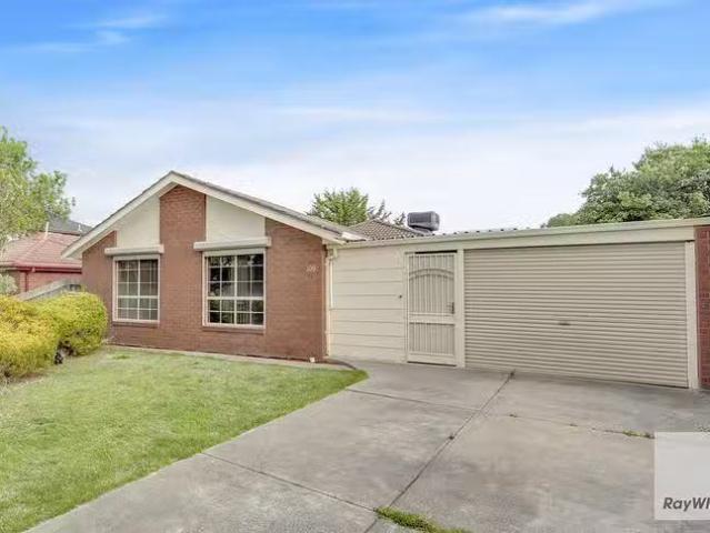 House for rent in Keilor Downs, Victoria