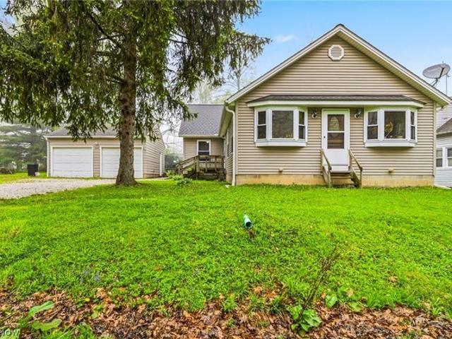 House for sale in Chardon, Ohio