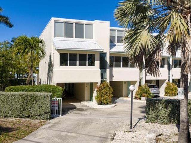Townhouse for sale in Islamorada, Florida