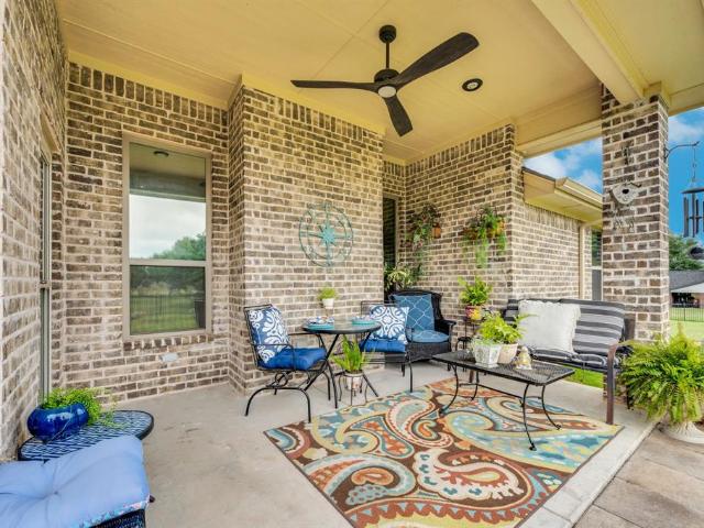 House for sale in Glen Rose, Somervell County