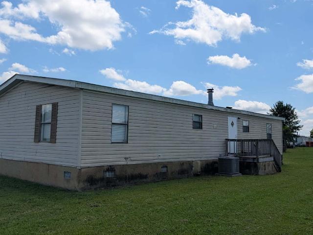 House for sale in Kathleen, Georgia