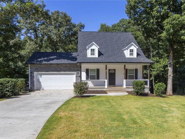 House for sale in Pendleton, South Carolina