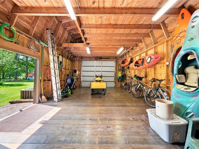 House for sale in Laughlintown, Pennsylvania
