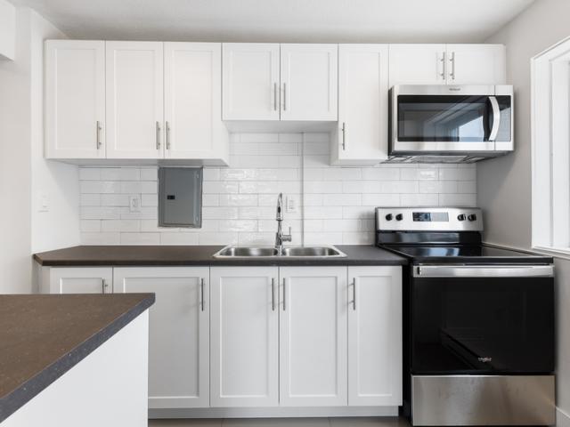 Apartment for rent in Mulhurst Bay, Ontario