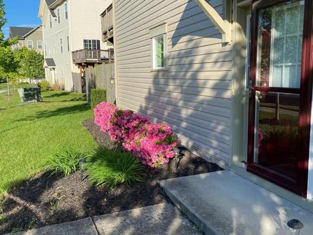 Townhouse for sale in Snowden Bridge, Stephenson