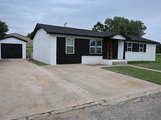 House for sale in Dewey, Oklahoma