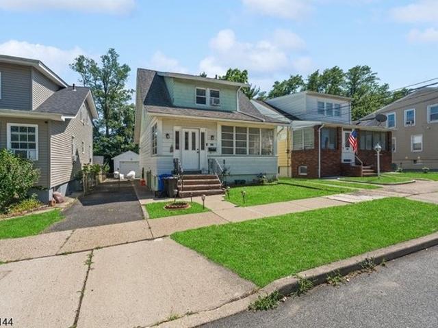House for sale in Passaic, New Jersey