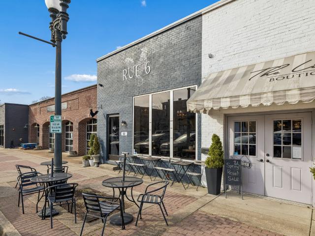Commercial for sale in Tennessee