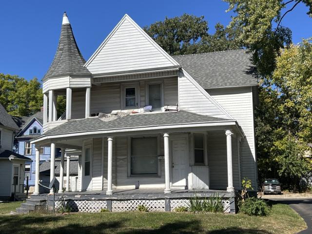 House for sale in Dixon, Illinois