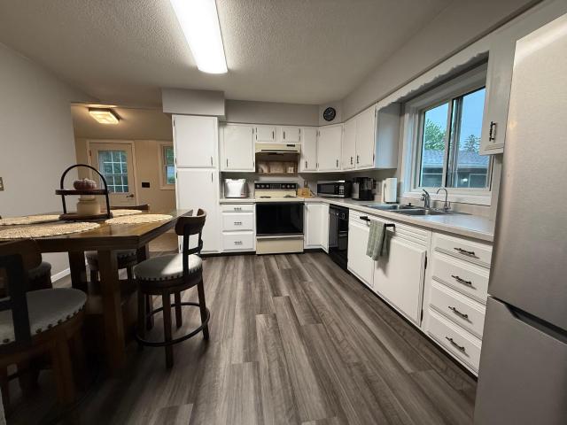 House for sale in Le Roy, Minnesota