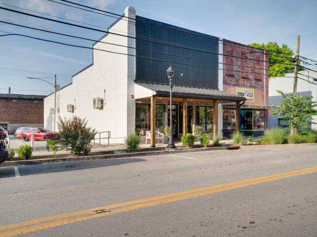 Commercial for sale in Tennessee