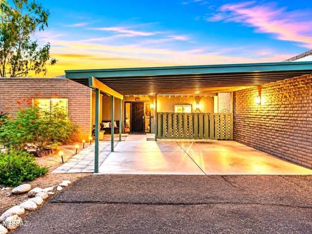 Townhouse for sale in Tucson, Arizona