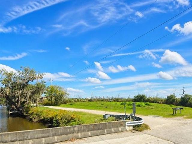 Land for sale in Port Sulphur, Louisiana