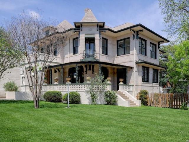 House for sale in Leesville, Texas