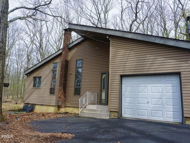 House for sale in Dingmans Ferry, Pennsylvania