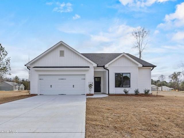 House for sale in Burgaw, Pender County