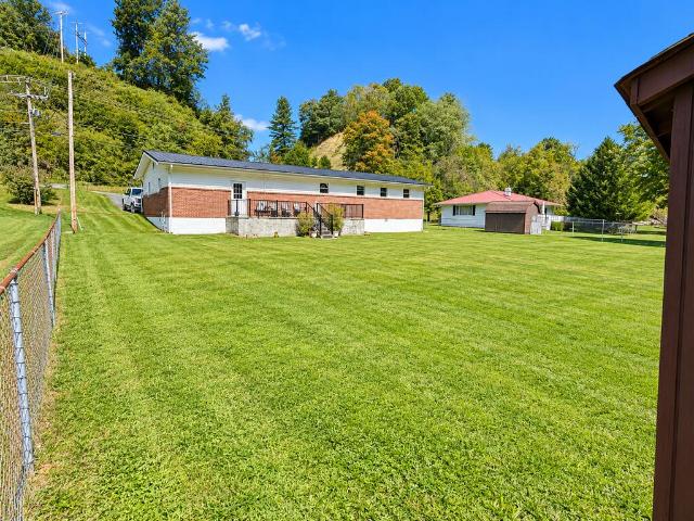 House for sale in Cedar Bluff, Tazewell County