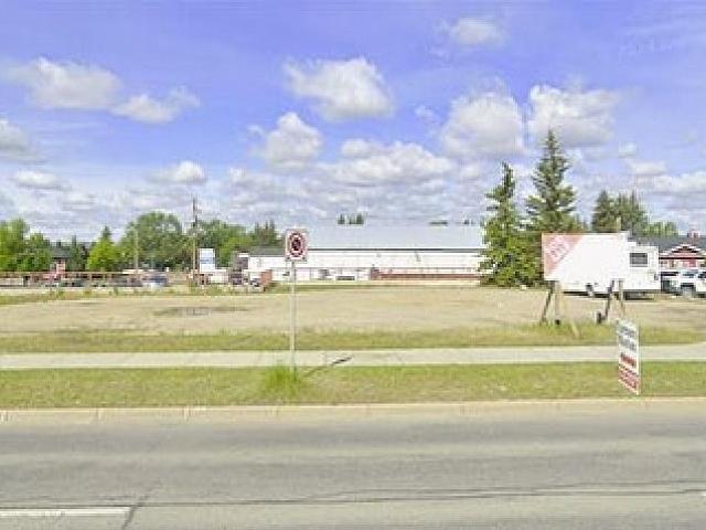Land for sale in Airdrie, Alberta