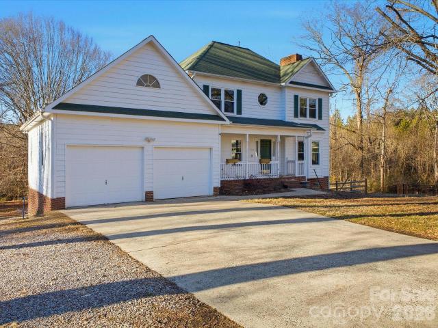House for sale in Mount Holly, North Carolina