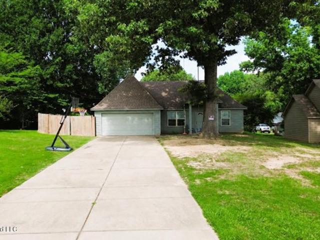 House for sale in Tate, Mississippi