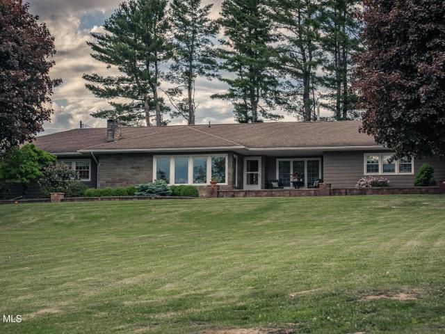 House for sale in Amsterdam, New York