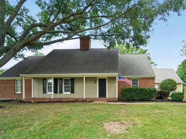 House for sale in Queenstown, Maryland