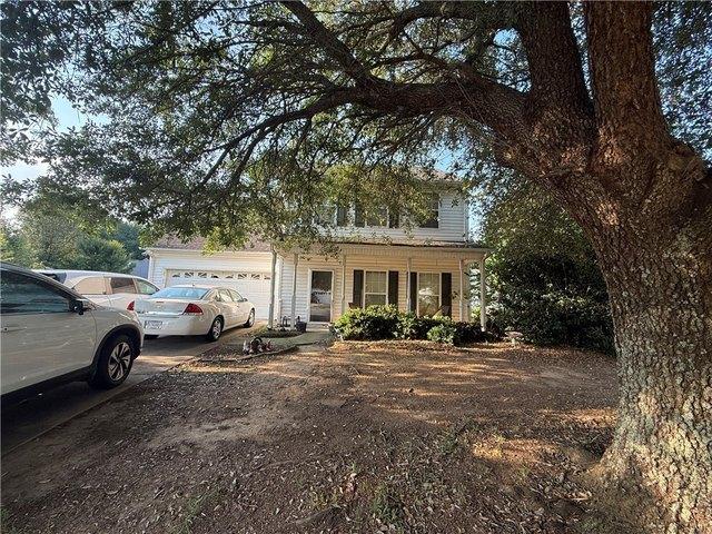 House for sale in Easley, South Carolina