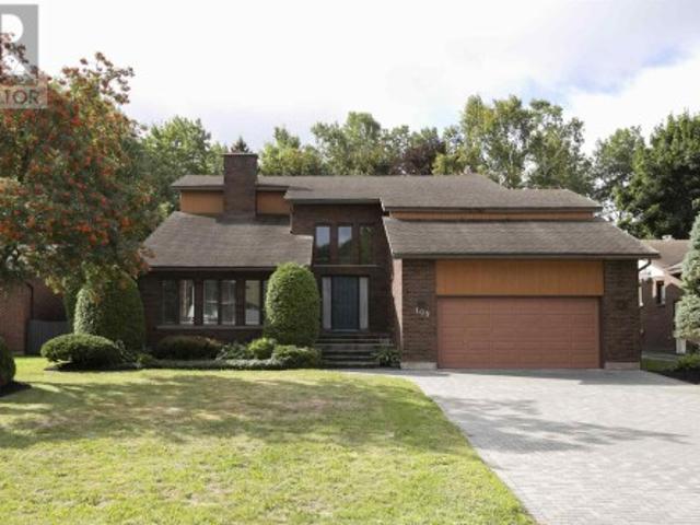 House for sale in Sault Sainte Marie, Ontario