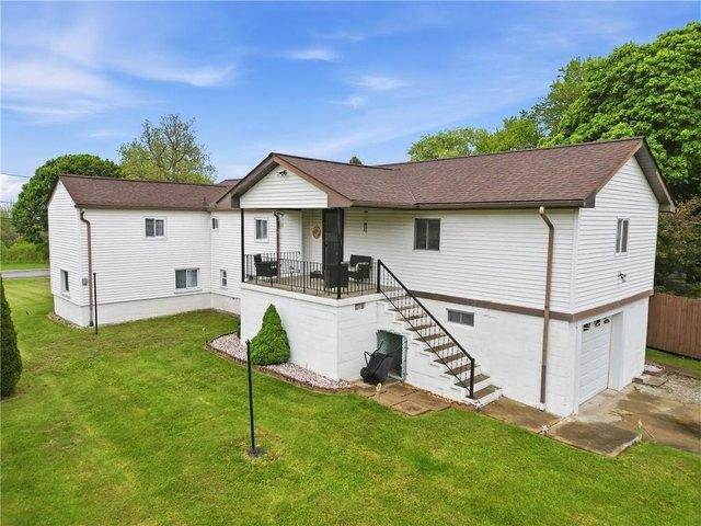 House for sale in Beaver, Pennsylvania