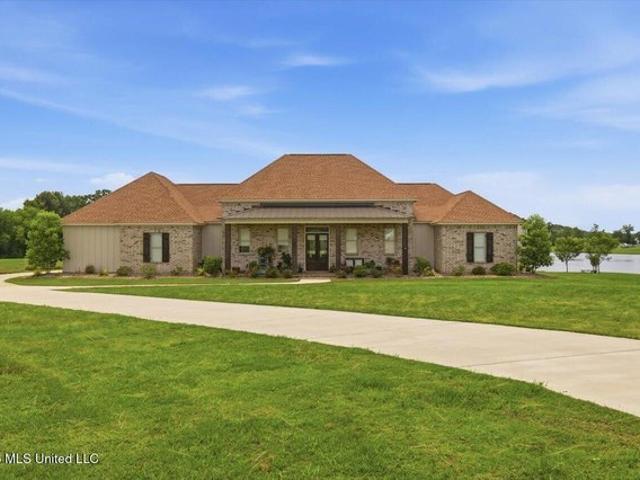 House for sale in Flora, Mississippi