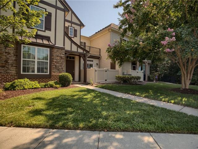 Townhouse for sale in Virginia