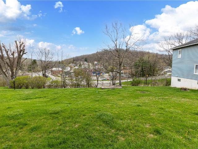 House for sale in Avella, Pennsylvania