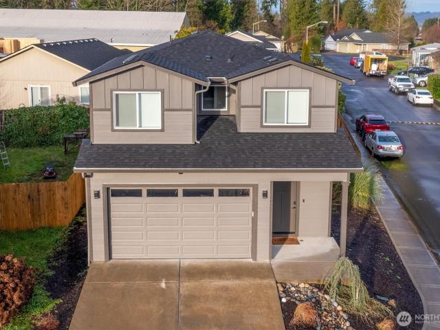 House for sale in Cathlamet, Washington