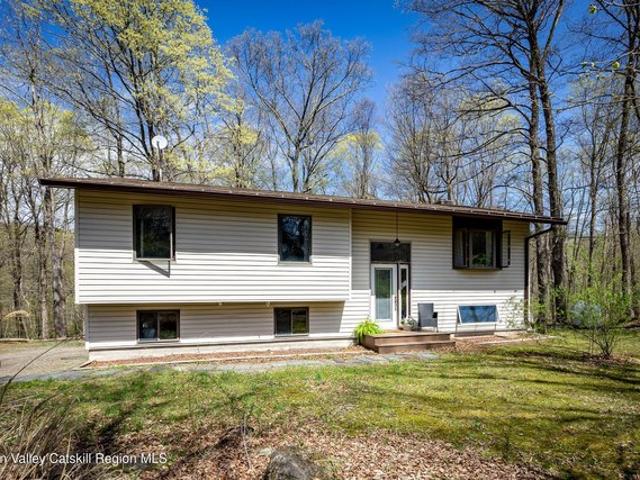 House for sale in Rhinebeck, New York