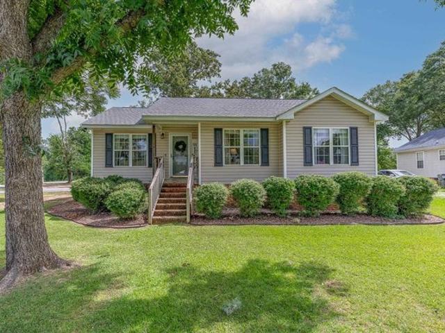 House for sale in Laurens, South Carolina