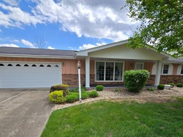 House for sale in Knoxville, Illinois