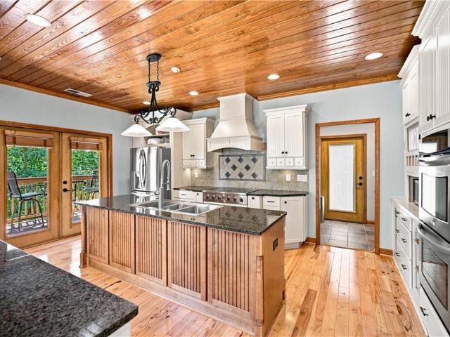 House for sale in Waleska, Georgia