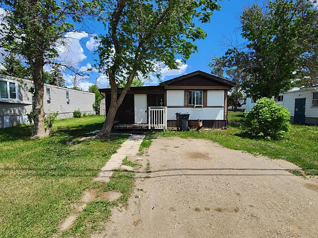 House for sale in Moose Jaw, Saskatchewan