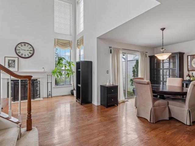 Condo for sale in Great Lakes, Illinois