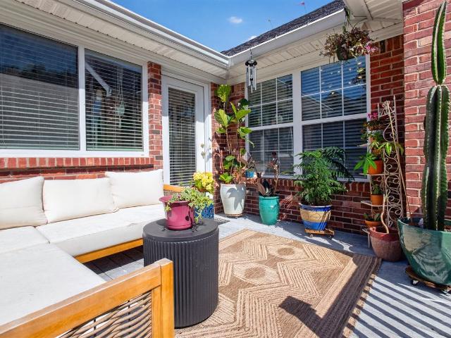 House for sale in Cecilia, Kentucky