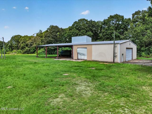 House for sale in Bassfield, Jefferson Davis County