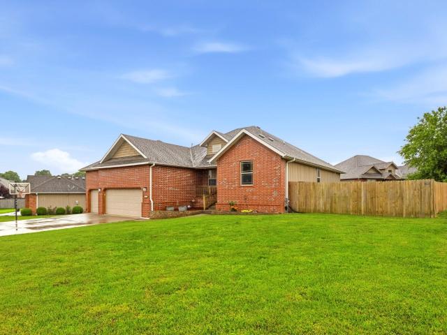 House for sale in Willard, Missouri