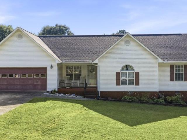 House for sale in Crossville, Alabama