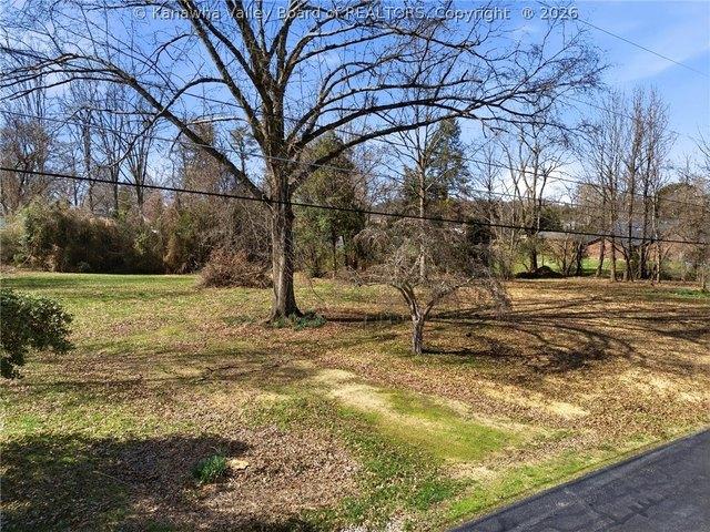 Land for sale in Scott Depot, West Virginia
