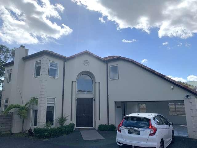 House for rent in Balmoral