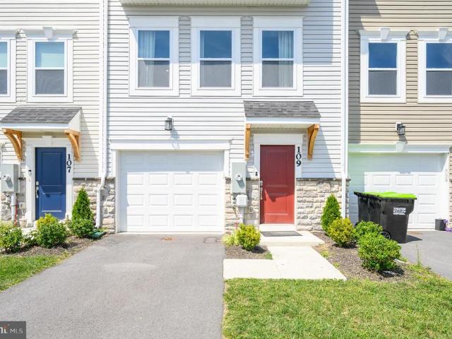 Townhouse for sale in Virginia