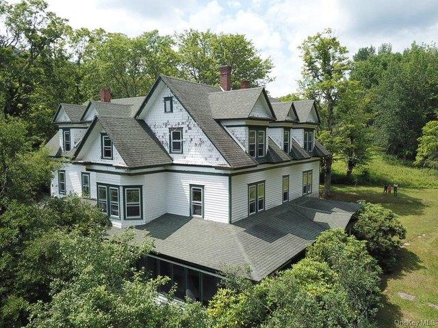House for sale in Roscoe, New York